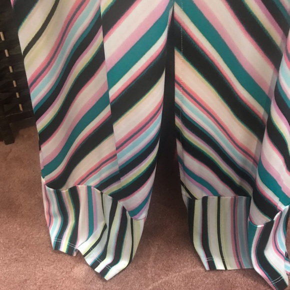 Roz & Ali Maxi Dress 🏖 - Picture 5 of 12